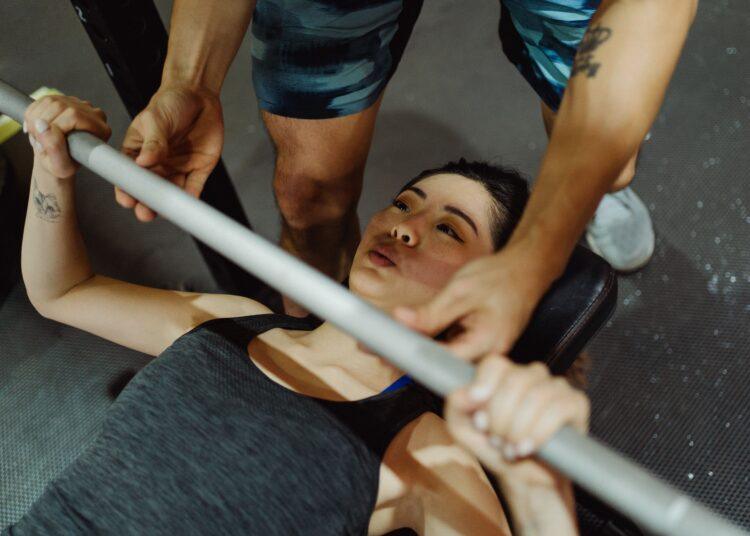 5 Ways Personal Trainers Positively Impact Your Workout Routine 1 5 Ways Personal Trainers Positively Impact Your Workout Routine