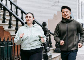 Post-Meal Walks vs One Long Walk for Fat Loss